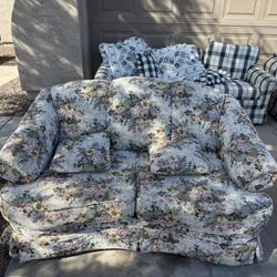 Vintage Love Seat Sofa