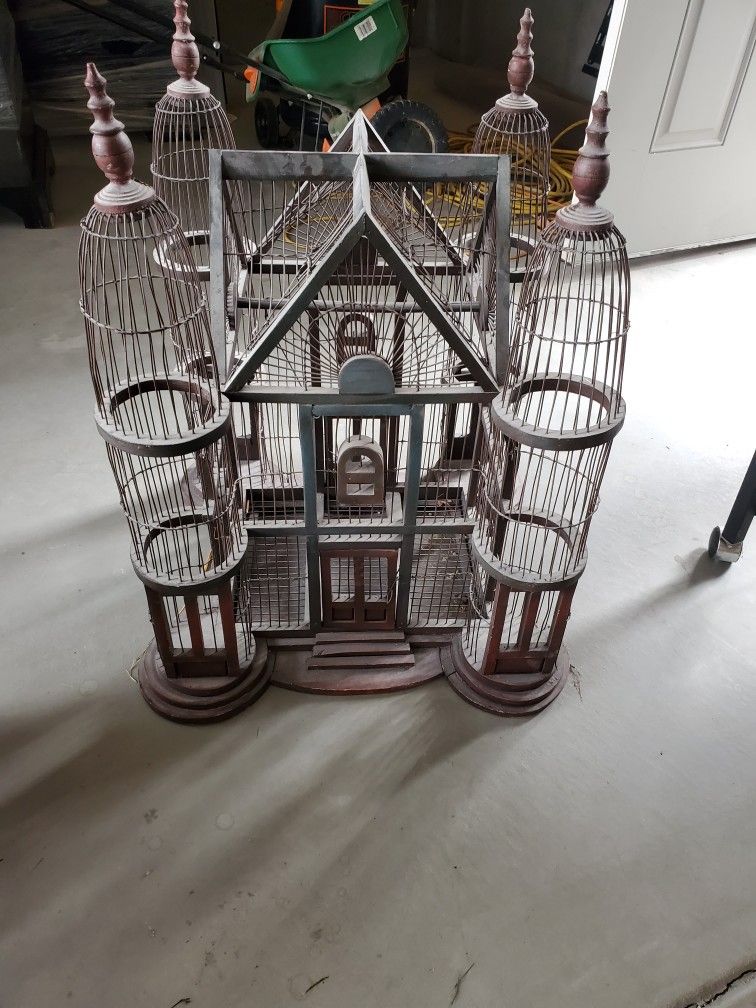 Decorative Bird Cage 