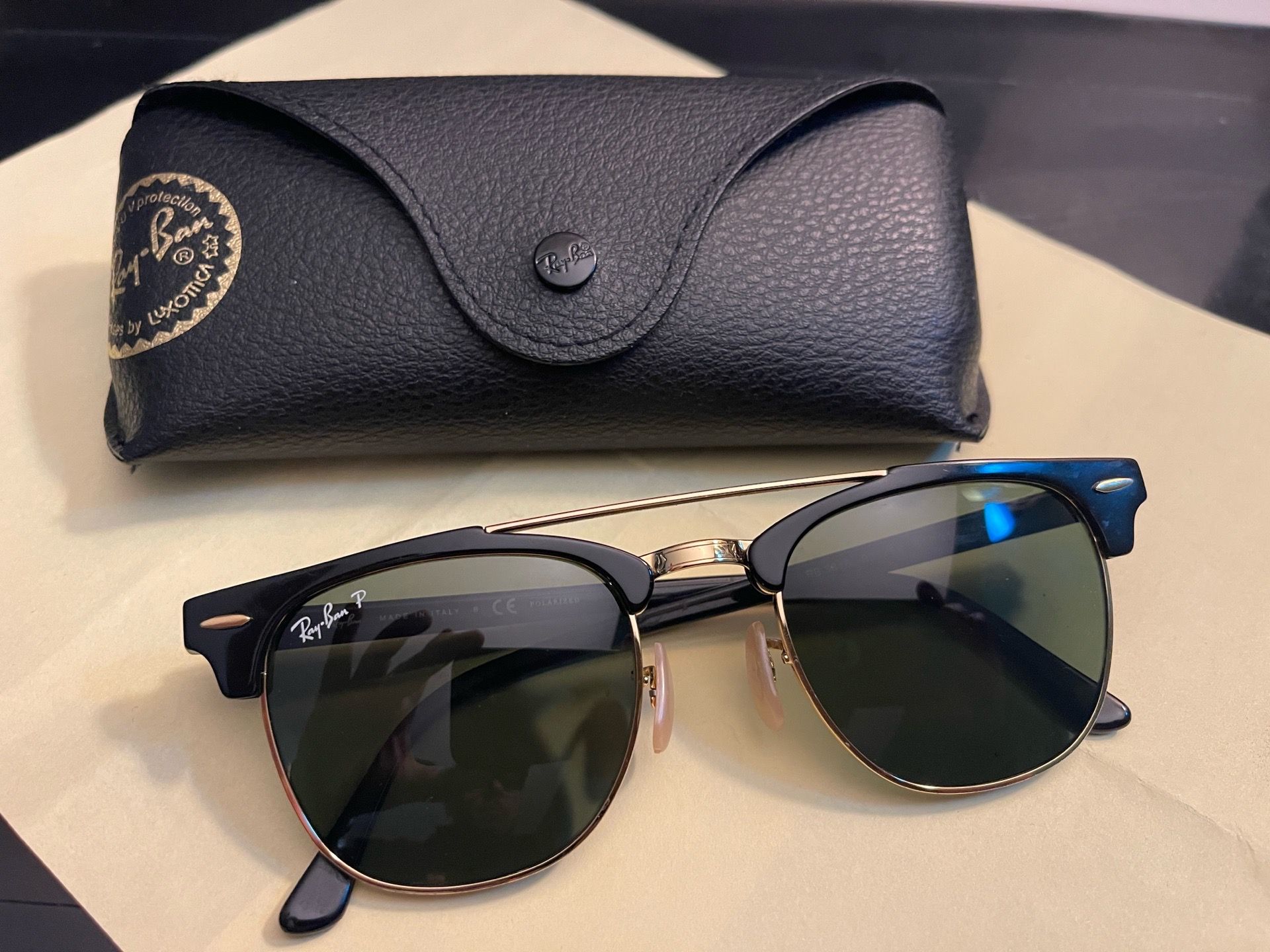 Ray Ban