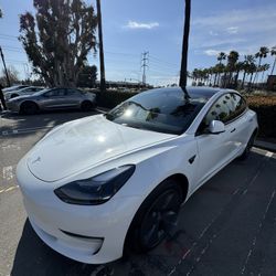 2022 Tesla Model 3 Dual Motor 
