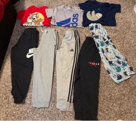 Boys Sz 6,7,8 Namebrand Lot