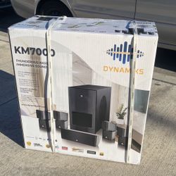Home theatre speakers