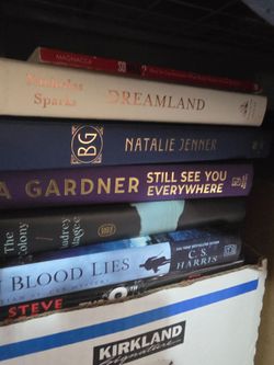 !CLEARANCE! Lots of books. New books. Old books. Never opened books. $5 each