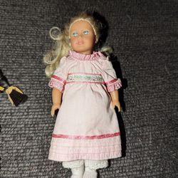 6 In American Girl Doll Caroline Blonde Hair And Blue Eyes No Shoes 