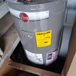 40 Gal Electric Water Heater.