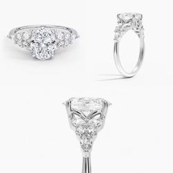 Custom  Diamond Engagement Ring