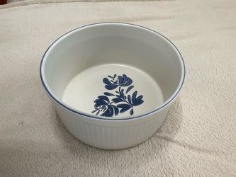 Vintage Phaltzgraff Yorktowne 9” Soufflé / Casserole Dish #408