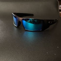 Oakley Sun Glasses