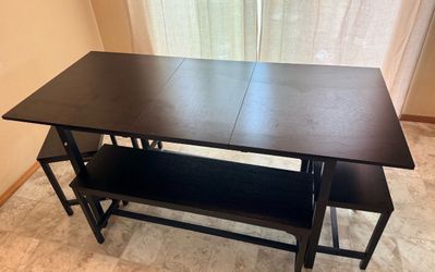 Dining Table with Benches and 2 queen beds