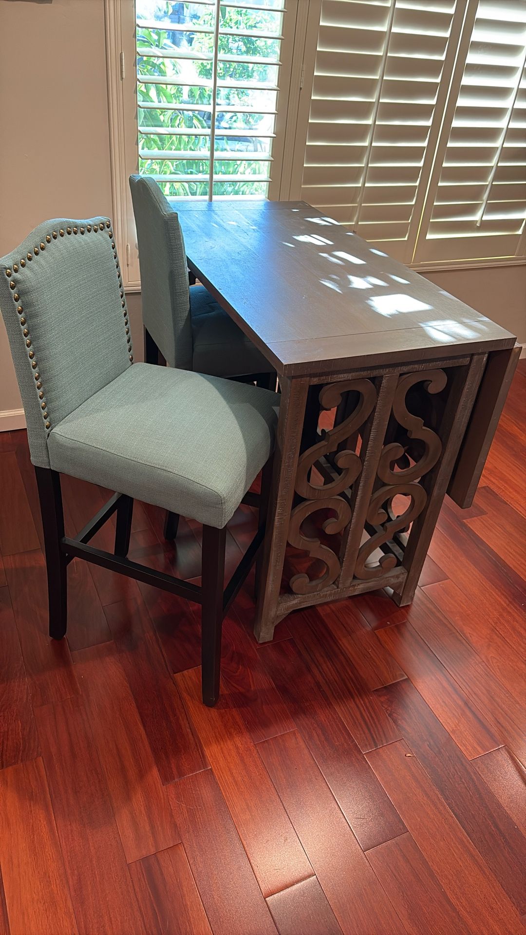 Dining Table And Chairs