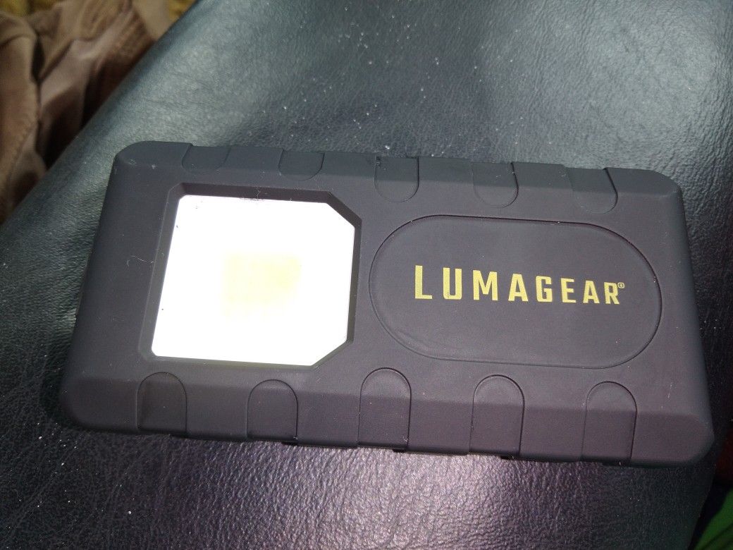 New Lumagear Pocket Size Flashlight 