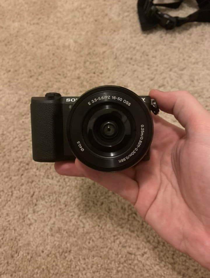 Sony A5100 Vlog Camera