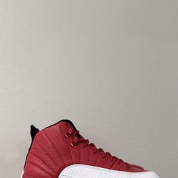 Air Jordan Retro 12 ‘Gym Red’