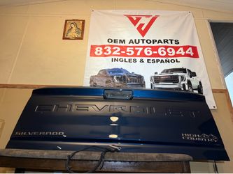 2023 2025 Chevrolet Chevy Silverado 2500 HD 3500 rear tailgate with camera