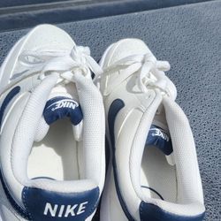 Nikes New Size 8 1/2.40