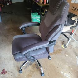 Office Chair Wit Massager