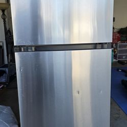 LG Fridge & Freezer