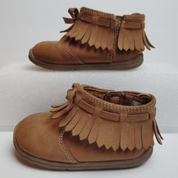 Carter's Baby Girl Moccasins - Every Step Boots Size 4.5T
