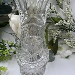 Vintage Pressed Glass Bird Vase – Hofbauer “Byrdes” Style Cut Crystal Look – Clear Decorative Vase 