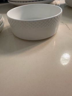 3 Fruit/Dessert (Sauce) Bowl, 2 Dessert plates by MIKASA