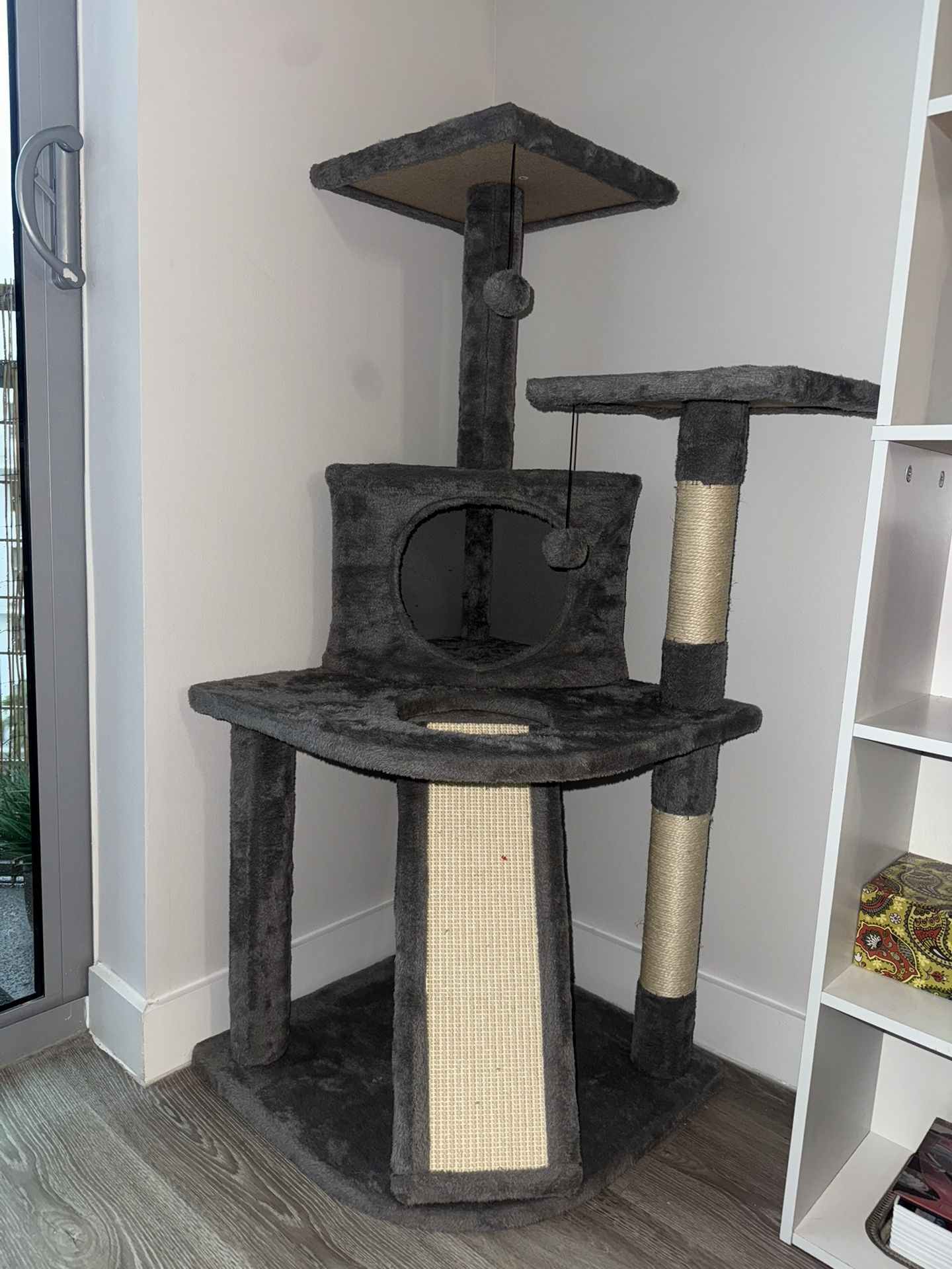 Cat Play House