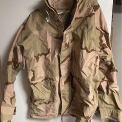 Military Style Gore Tex  Jacket And Pants