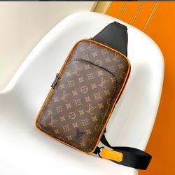 Louis Vuitton Men Bag 