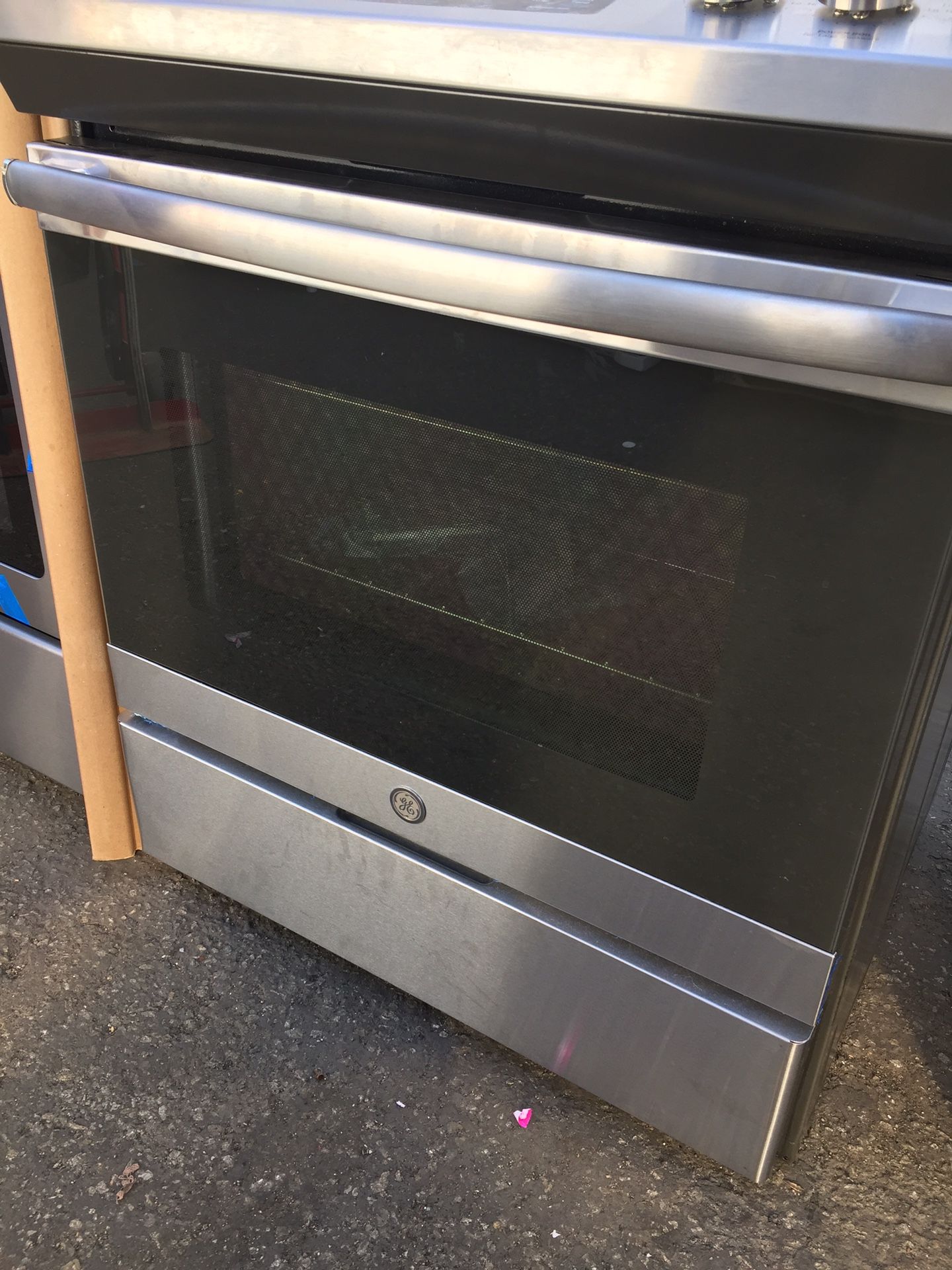 GE Stove 5 burner mint Condition