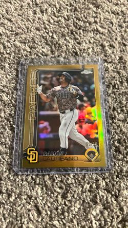 Topps Chrome 2025 Ramon Laureano Gold Refractor #9/50