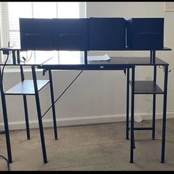Computer desk