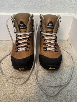 Zamberlan  Boots Size 10 women’s