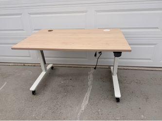 Uplift Desk