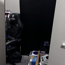 Echelon Reflect 50" SE Fitness Mirror with stand