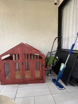 Dog house + Dog crate