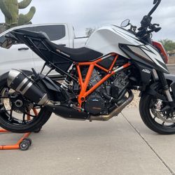 FS used 2019 KTM 1290R Super Duke 