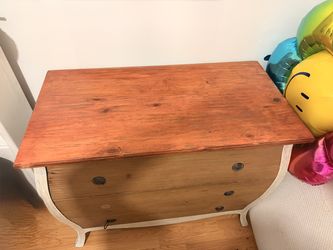 Vintage Wood 3-Drawer Dresser