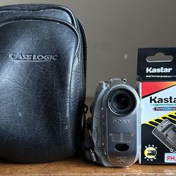 Sony DCR-HC30 MiniDV 10x Optical Zoom NTSC Digital Handycam Camcorder Recorder