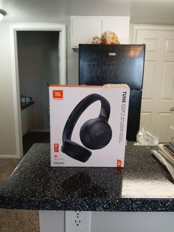 JBL Tune 520BT Wireless Headphones