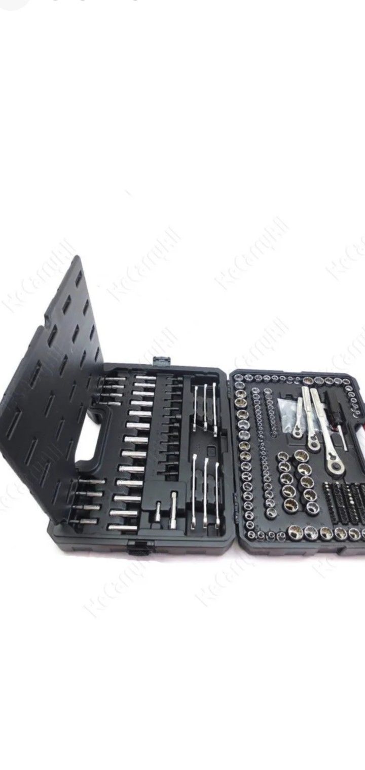 CRAFTMAN TOOLS SET 230 PCS NEW $135