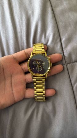Nixion Watch