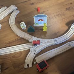 Curved Wooden Tracks