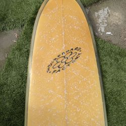 8'6" Glass-on Fin Longboard - Ready to Surf!