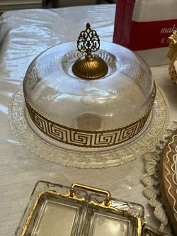 Cake Plate With Cover