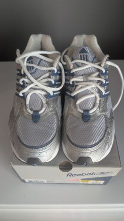 Reebok (women) 8.5 Wide