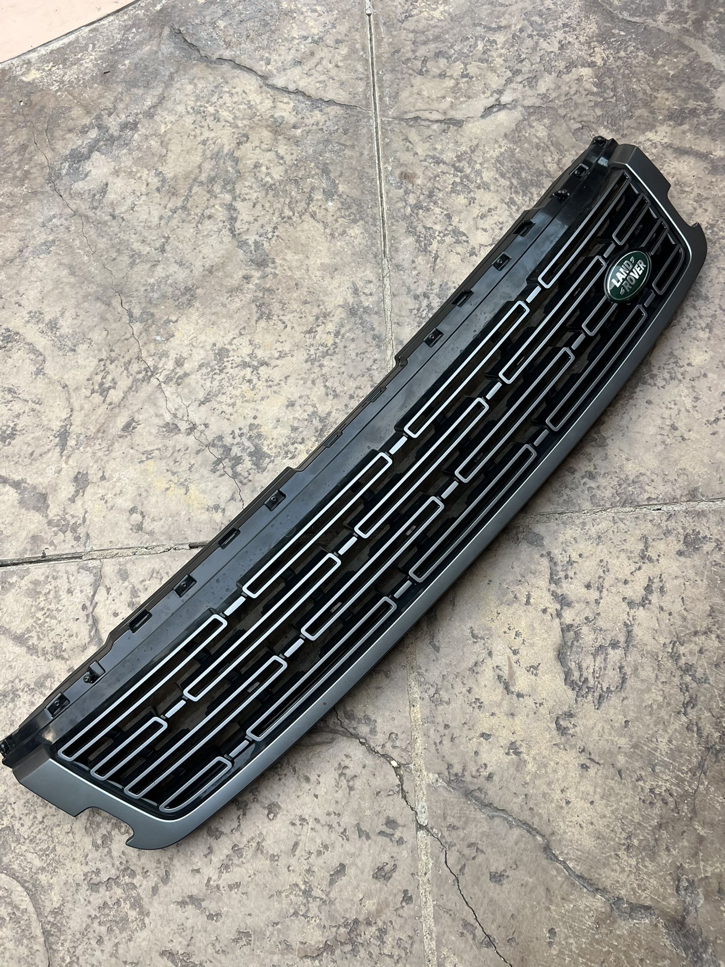 Genuine Front Grille for Range Rover Sport 2022–2025 (L461)