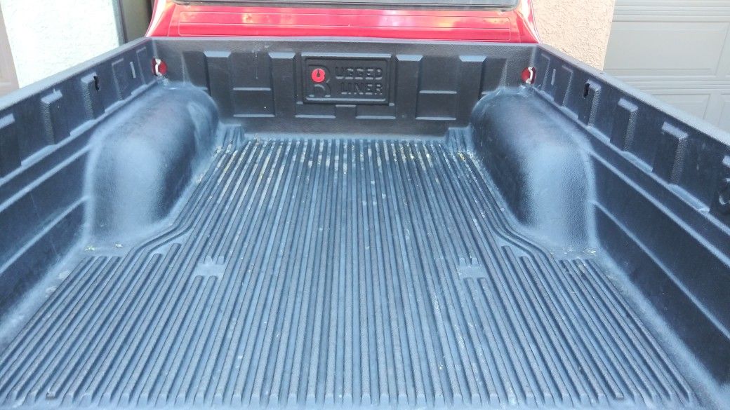 Toyota bed liner for Sale in Mesa, AZ OfferUp