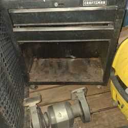 Craftsman 4 Wheel Tool Box