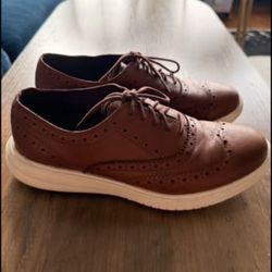 Women’s COLE HAAN - Shoes for Crews / SIZE 8