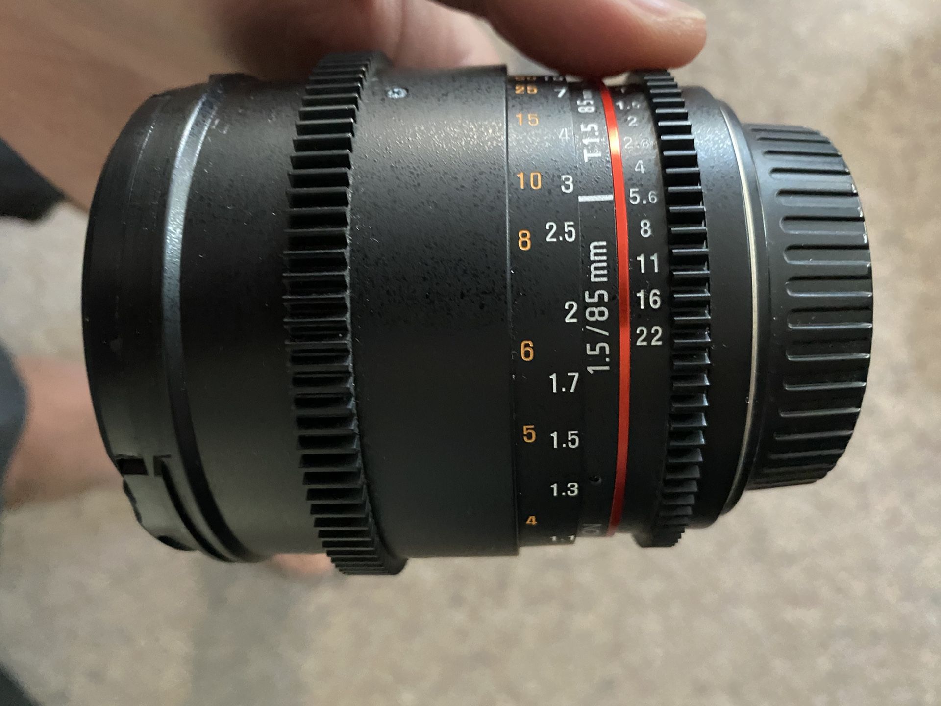 rokinon lenses 85mm