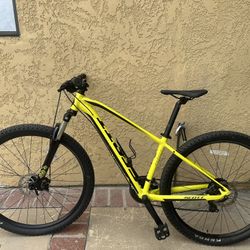 Scott Aspect 970 – Great condition – Ready to ride